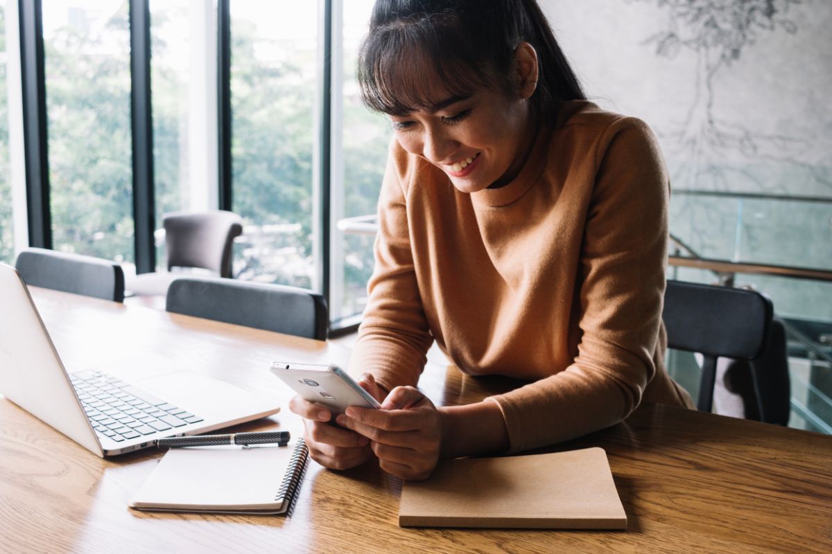 Exemplos de uso de e-mails sob demanda em diferentes setores